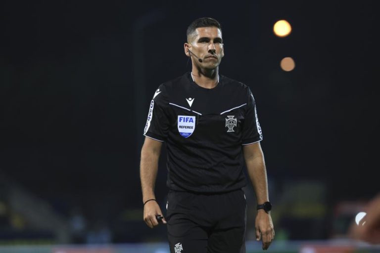 FC Porto acusa o árbitro Fábio Veríssimo de ameaçar dirigentes do clube