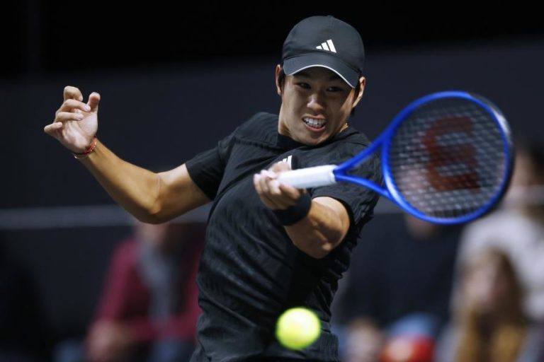 ‘Teenager’ Learner Tien inaugura palmarés ao vencer torneio de ténis de Metz