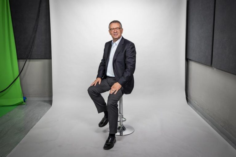 Seguro quer responder aos problemas relatados por emigrantes