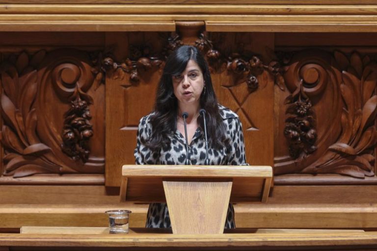 Dezenas de militantes do PAN desfiliam-se devido a “desilusão” com partido