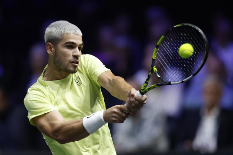 Carlos Alcaraz recupera liderança do ranking mundial antes das ATP Finals