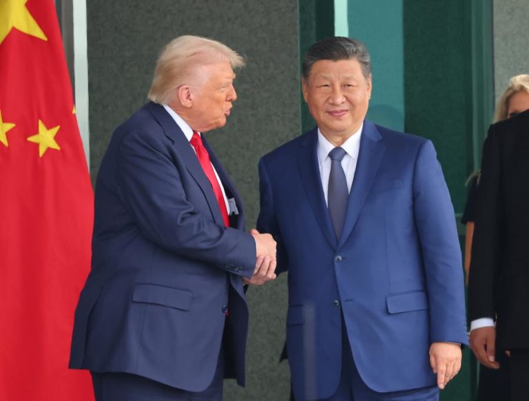 Trump afirma que Xi Jinping compreende “consequências” de invasão de Taiwan