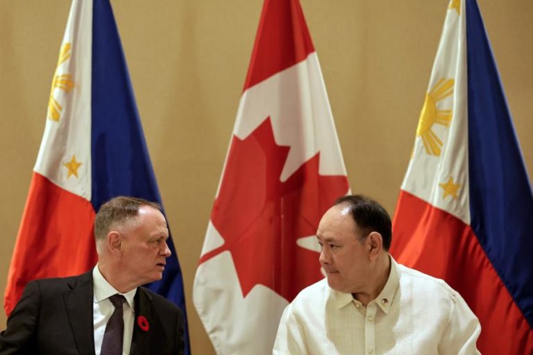 Filipinas e o Canadá assinaram acordo que reforça cooperação na área da defesa