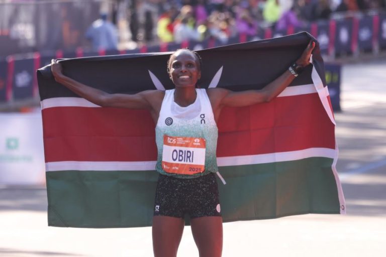 Quenianos dominam por completo a Maratona de Nova Iorque