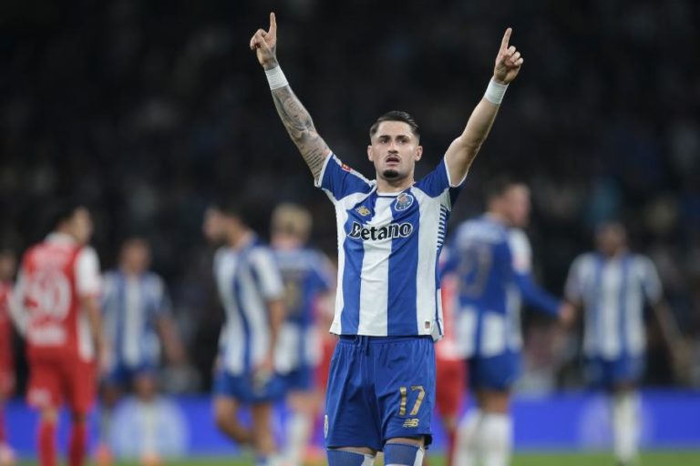 Líder FC Porto vence Sporting de Braga e mantém vantagem para os rivais