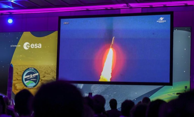 Foguetão europeu Ariane 6 lançado com êxito na Guiana Francesa