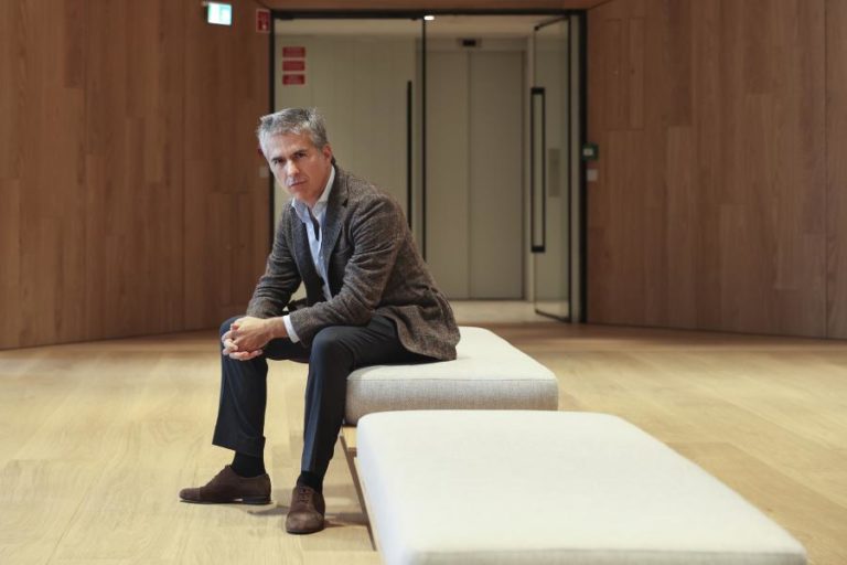 A formação da opinião está a ser comandada por algoritmos – Adolfo Mesquita Nunes