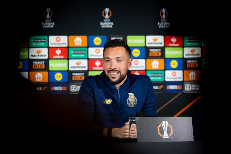 LE: Farioli diz que o Utrecht é mais forte do que indica a tabela classificativa