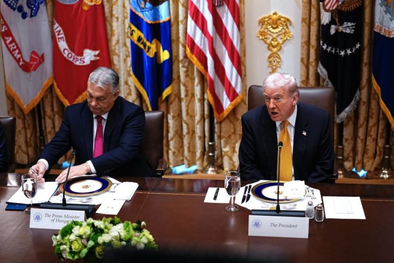 Hungria terá um ano para continuar a comprar petróleo à Rússia – Estados Unidos