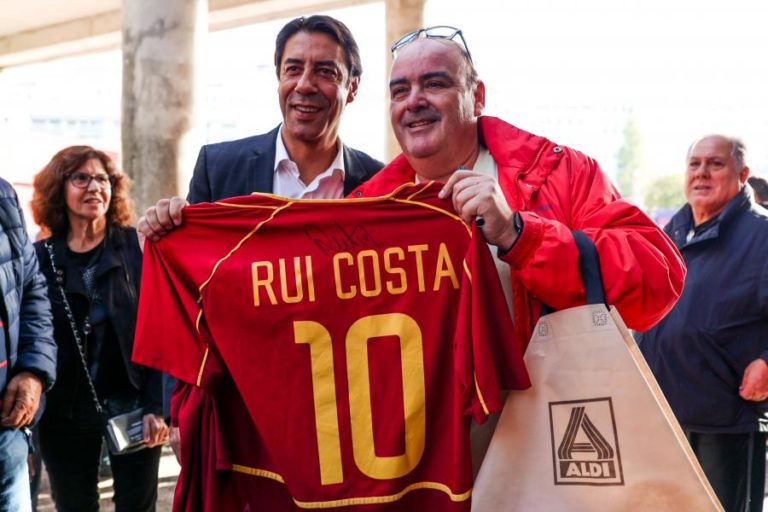 Rui Costa soma 68,57% com um terço de secções apuradas nas eleições do Benfica