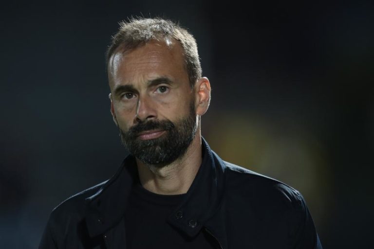 Hugo OIiveira quer juventude do Famalicão a contrariar experiência do Moreirense