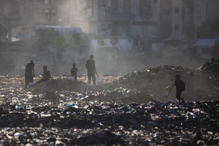 Putin e Netanyahu discutem por telefone situações em Gaza, Irão e Síria