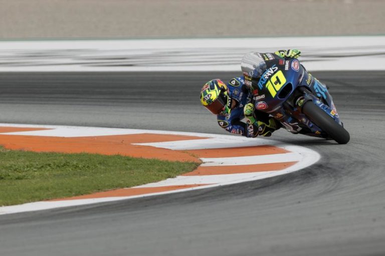 Brasileiro Diogo Moreira sagra-se campeão mundial de Moto2