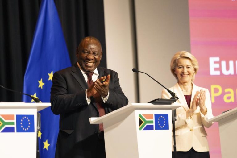 UE anuncia 15,5 mil ME para investimentos em energias renováveis em África