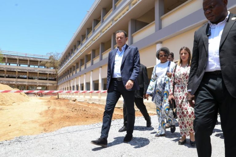 Montenegro diz que é preciso garantir que escutas são feitas dentro da legalidade