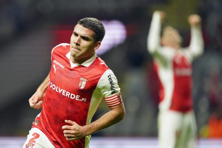 Sporting de Braga passa por susto, mas bate Nacional e segue na Taça de Portugal