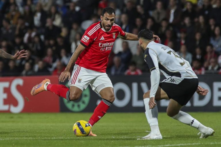 I Liga: Benfica vence na visita ao Nacional com reviravolta nos últimos minutos
