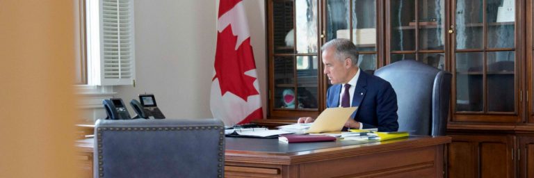 Governo apresenta orçamento federal em cenário de incerteza