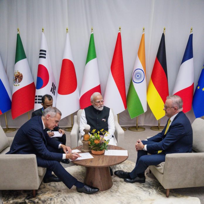 B1-02-VT RETOMA NEGOCIACOES INDIA JOLY COREIA RS 112425