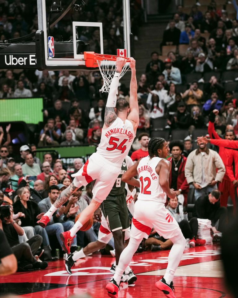 Conheça os destaques do desporto canadiano de 5 de novembro