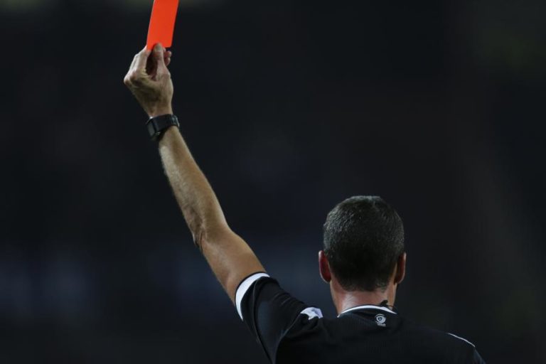 APAF espera que câmaras corporais possam “ajudar” trabalho dos árbitros