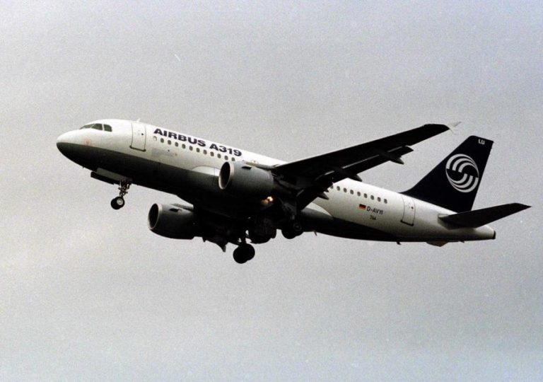 Companhia aérea moçambicana reforça frota com um Airbus alugado