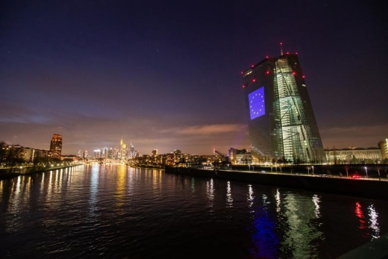 BCE reduz prazo de resposta a pedidos dos bancos para 15 dias a partir de janeiro