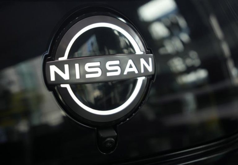 Nissan associa-se à britânica Wayve para produzir veículos autónomos com IA