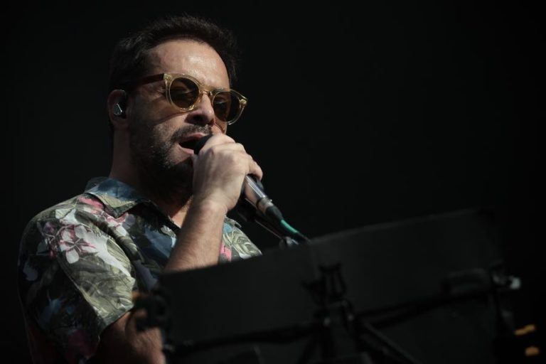 António Zambujo com novo álbum em 2026 que apresenta ao vivo em abril em Lisboa e Porto