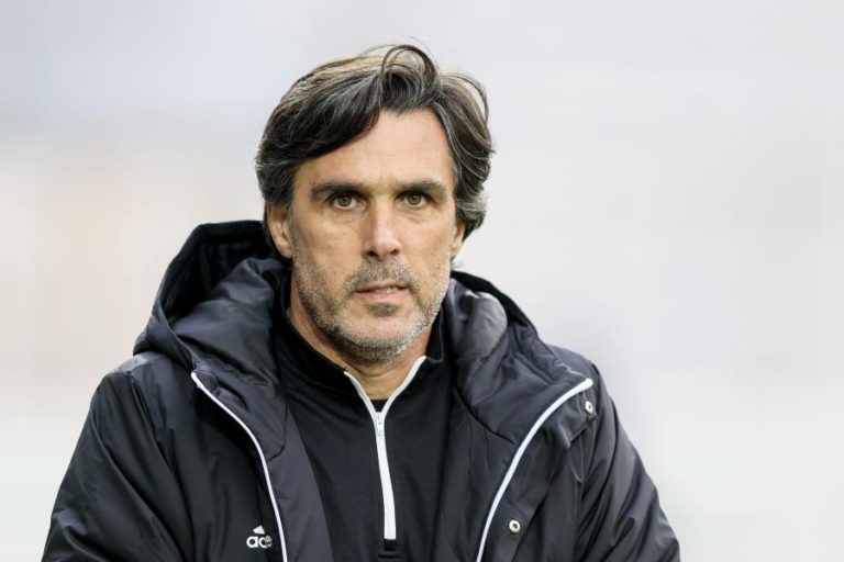 Final da Taça da China junta Daniel Ramos a Guga e Fábio Abreu