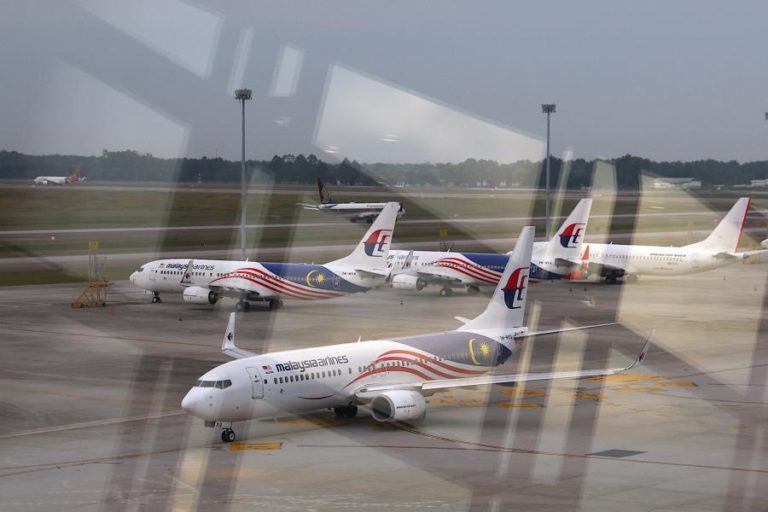 Tribunal chinês condena Malaysia Airlines a indemnizar famílias de vítimas do voo MH370