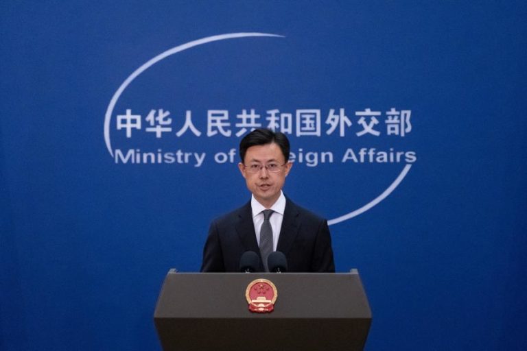 China diz que cooperação com EUA é a “única opção” correta e realista