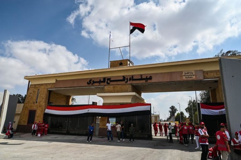 Egito, Qatar e outros alarmados com abertura de Gaza por Israel apenas para saída