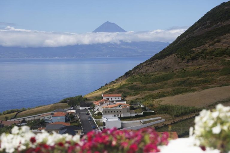 Dez instituições sociais dos Açores não vão pagar subsídio de Natal por dificuldades financeiras