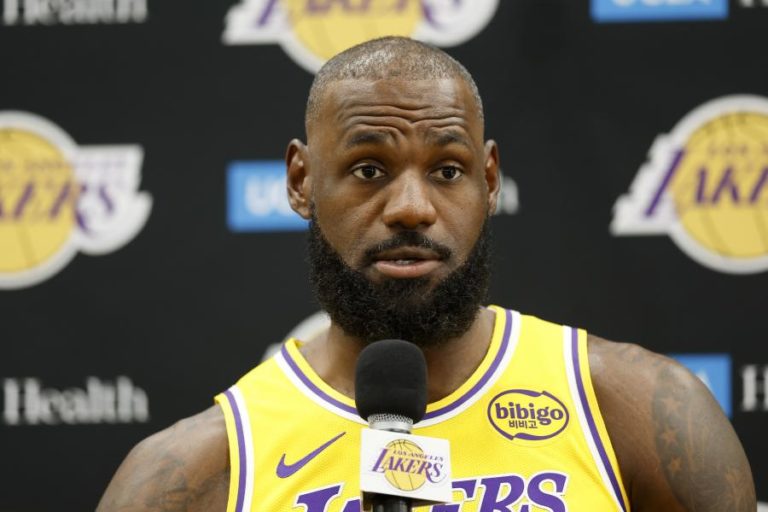LeBron James fica abaixo dos 10 pontos na NBA após 1.297 jogos e 18 anos