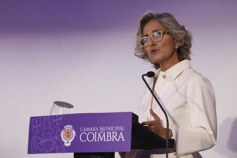 Presidente da Câmara admite risco de desmoronamento de mais edifícios na Baixa de Coimbra