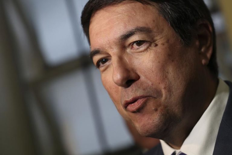 Diretor do SNS diz que há cerca de 2.800 internamentos indevidos nos hospitais