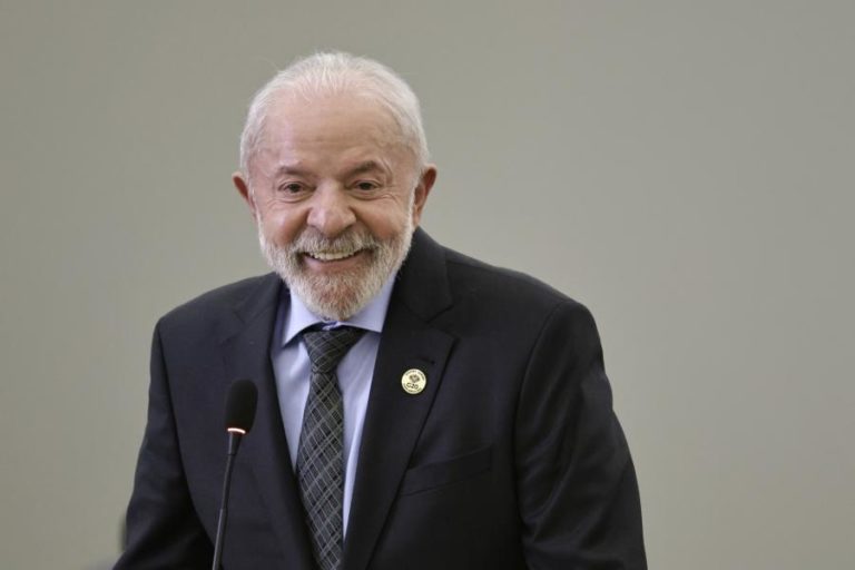 Lula celebra abertura de mais de 500 mercados de exportação agropecuária