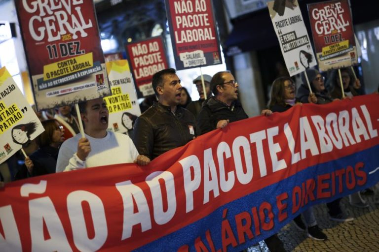 Sindicatos de Lisboa marcham contra pacote laboral e antecipam grande adesão à greve geral