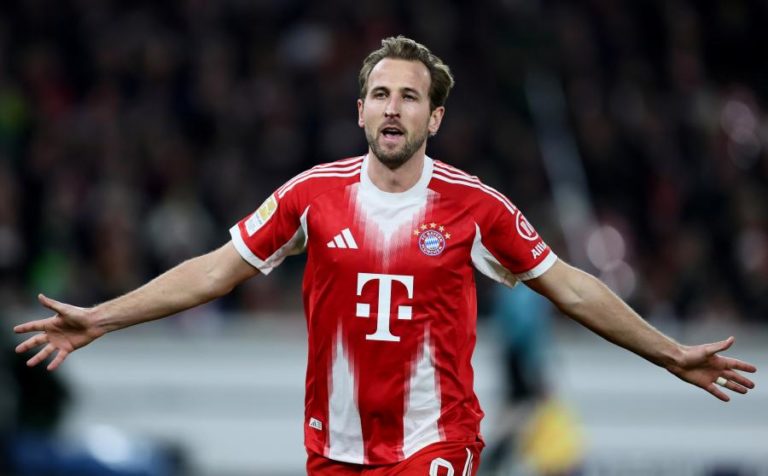 Bayern Munique goleia em Estugarda antes de recber o Sporting na ‘Champions’