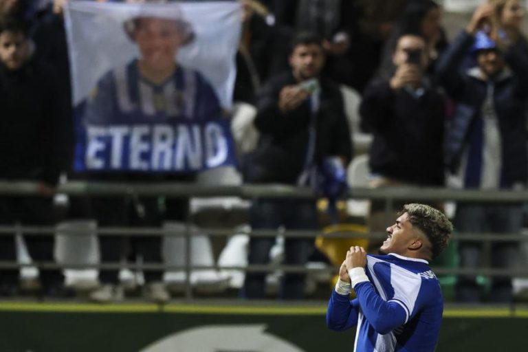 FC Porto vence Tondela por 2-0 e reforça liderança da I Liga