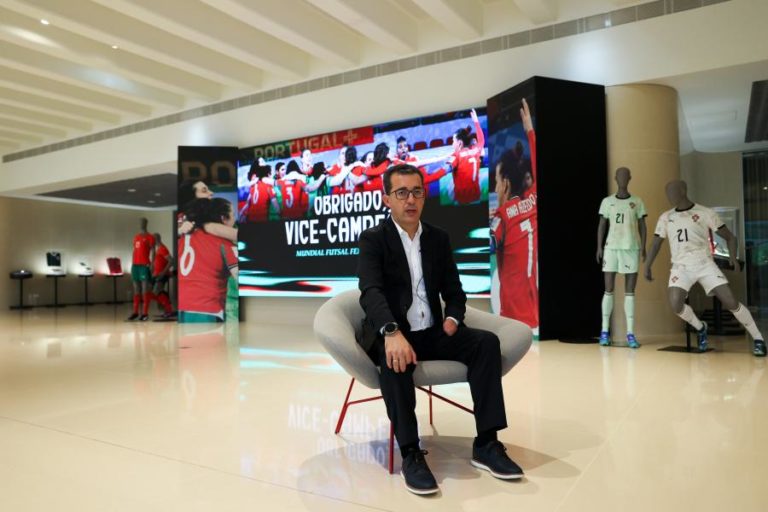 Selecionador destaca futsal feminino “extremamente positivo” de Portugal