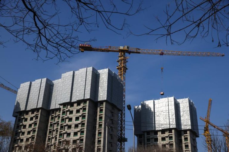 Preços das casas novas na China caem pelo 30.º mês consecutivo