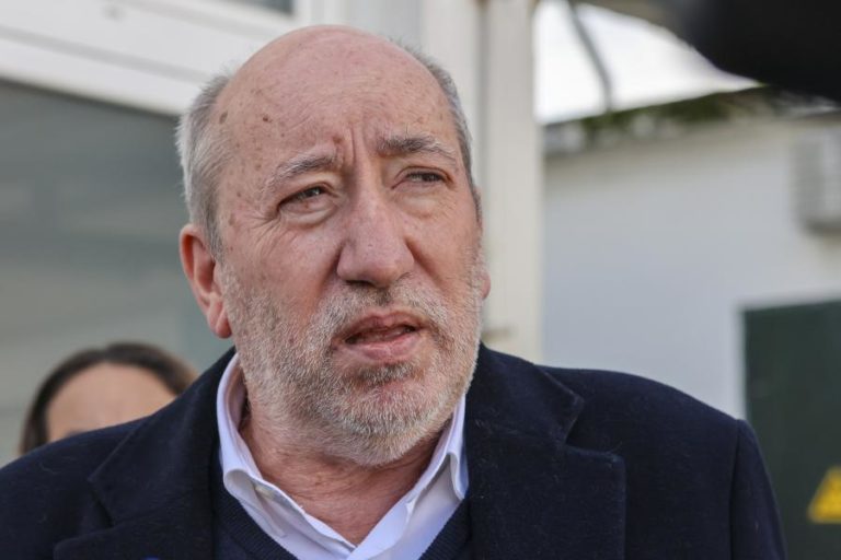 Portugueses precisam de uma valorização geral dos salários e não de discursos motivacionais – António Filipe