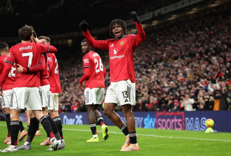 Manchester United, de Ruben Amorim, bate Newcastle pela margem mínima