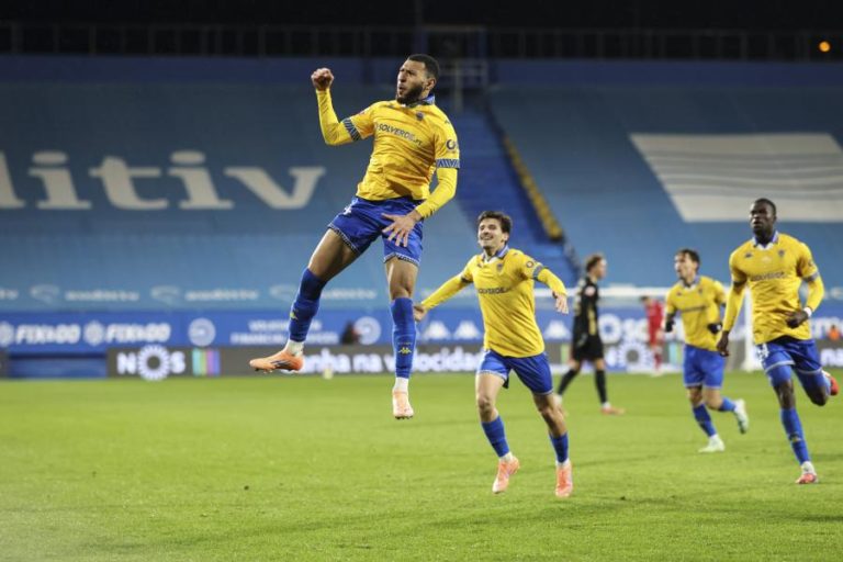 Estoril Praia soma segunda vitória seguida na I Liga com goleada ao Alverca