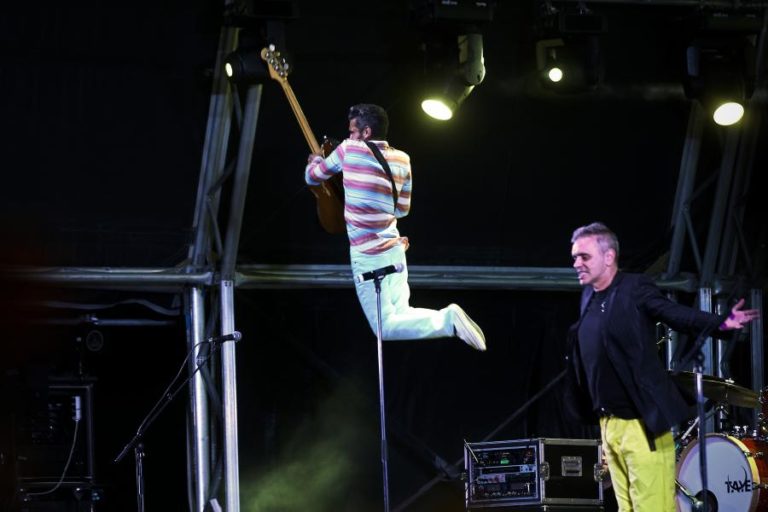 GNR, Buba Espinho, Luís Trigacheiro e Ricardo Ribeiro encerram cartaz do Festival às Vezes o Amor