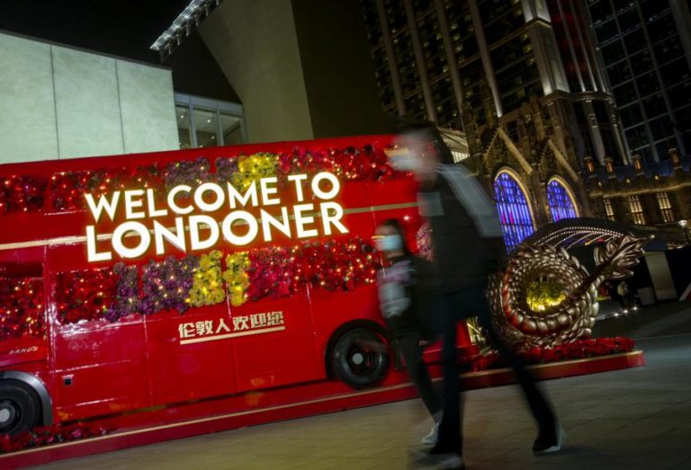 Lucro da operadora de jogo em Macau Sands China cai 14,2% em 2025