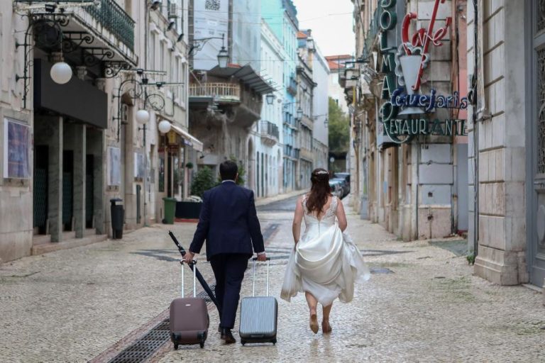 Número de casais no desemprego baixa 11,6% em dezembro – IEFP