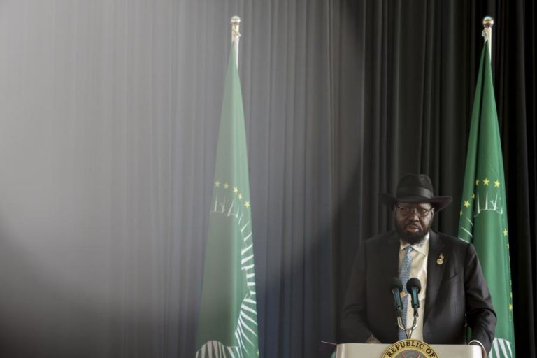 Especialistas alertam para “risco de violência em massa contra civis” no Sudão do Sul